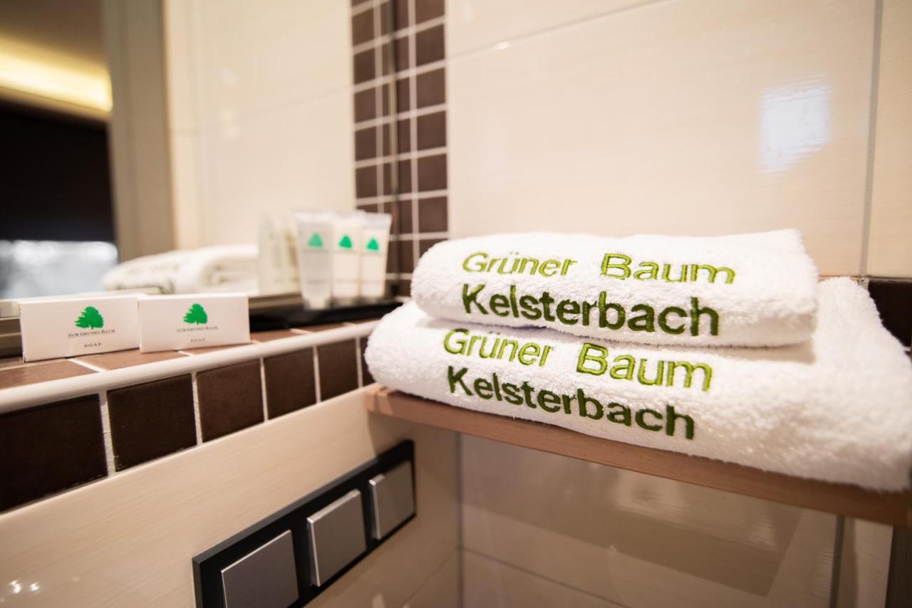 Zum Gruenen Baum Hotel Frankfurt Airport Келстербах Екстериор снимка